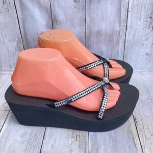 Skechers yoga foam sandals 10